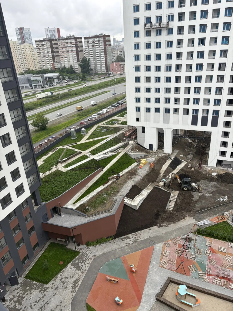 7d7922b9-8126-42b8-9983-e391a046eadb.jpg